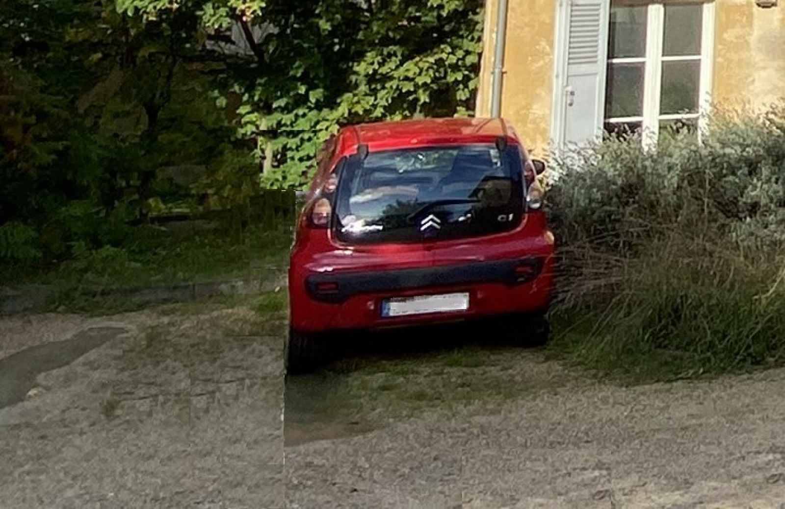 Image_2, Parking, Versailles, ref :918